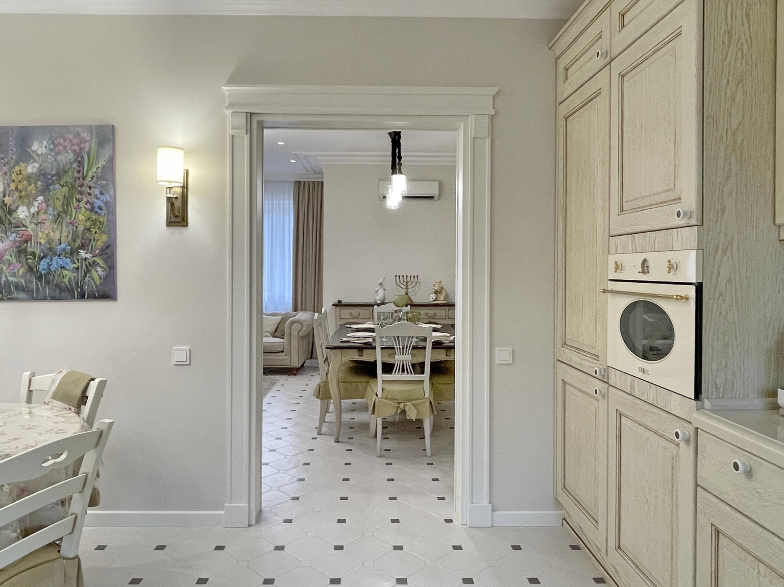 Колониальный фасон