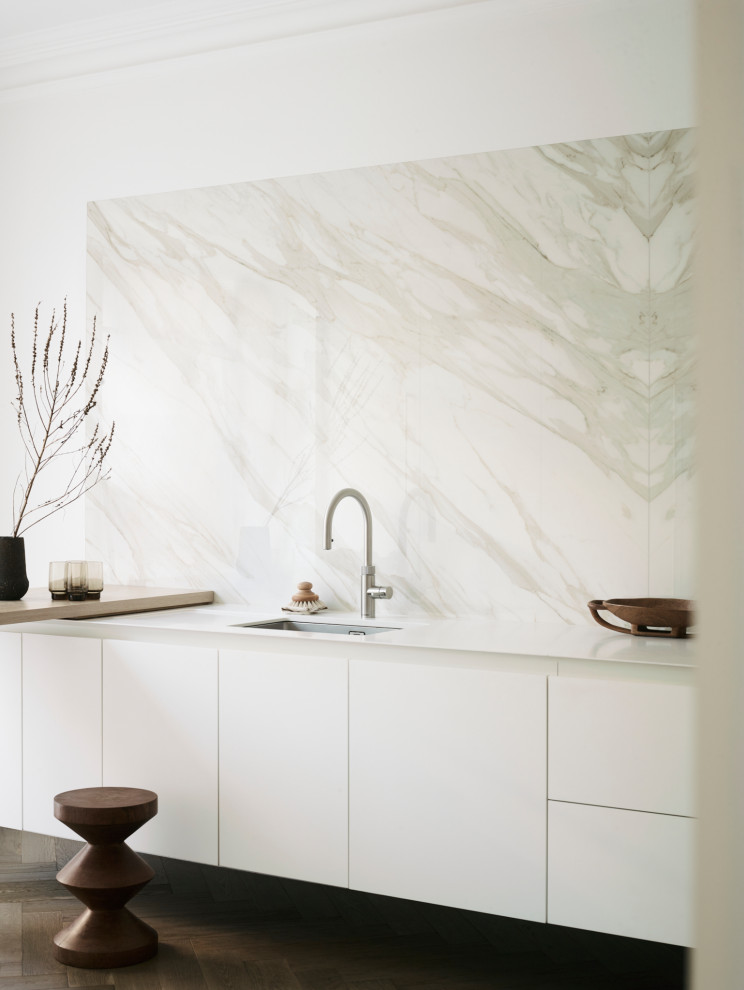 Contemporary kitchen in London.