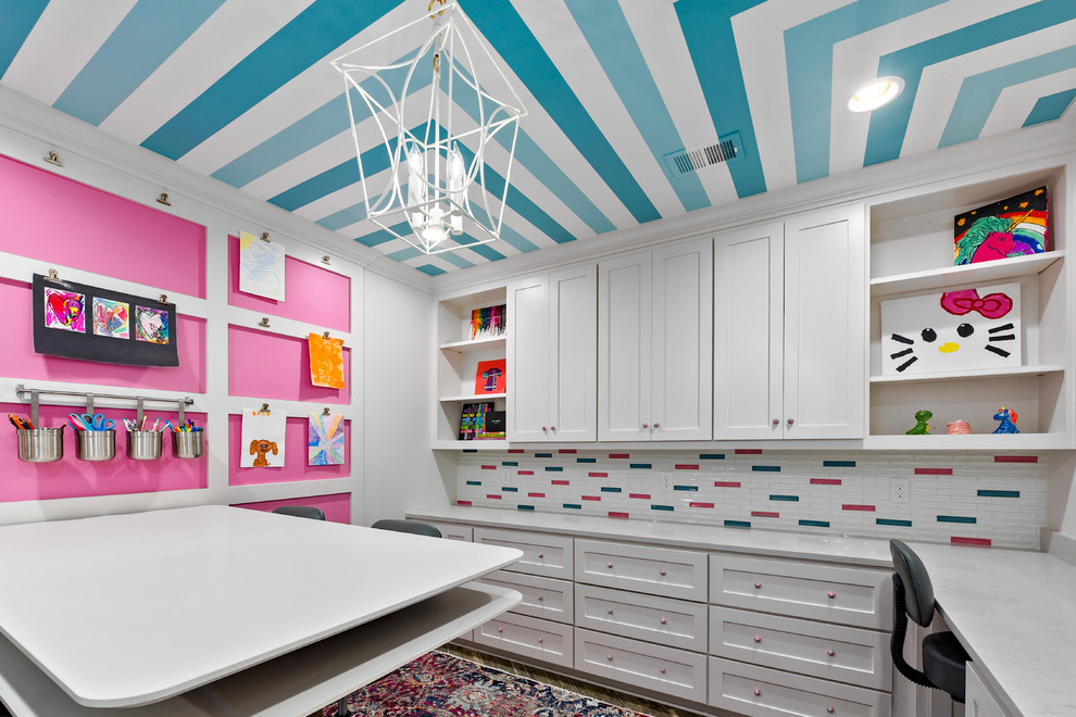 Photo of a transitional kids' room in Kansas City.