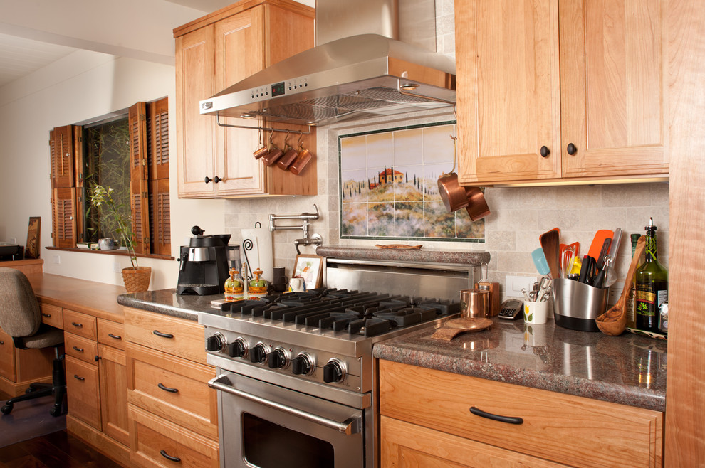 Kitchen - mediterranean kitchen idea in San Francisco