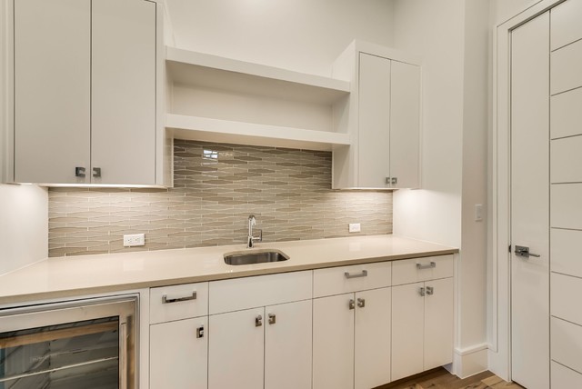 Granada Trail contemporary