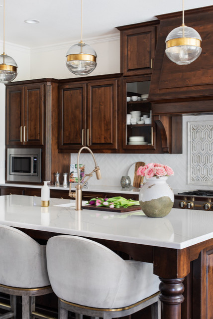 Example of a transitional kitchen design in Austin