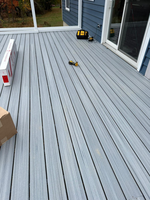 Custom Deck Installation in Silver Spring, MD clasico-terraza-y-balcon