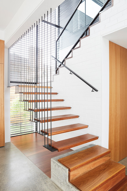 North Avenue contemporain-escalier