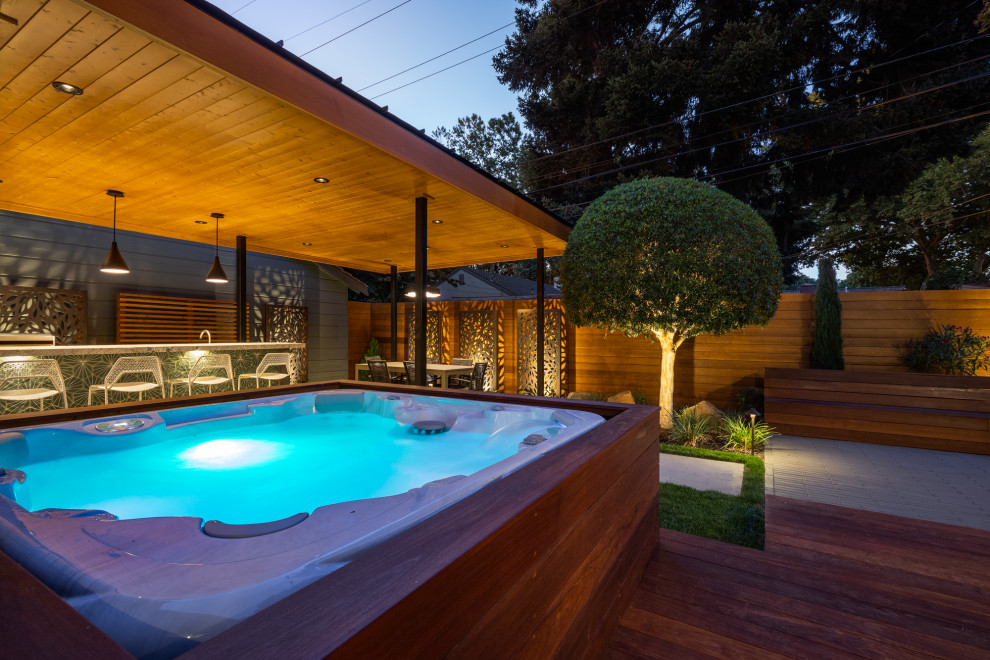 Piscinecom leader de la piscine surmesure