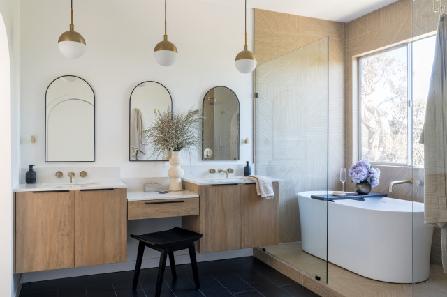 Bespoke Bedroom, Bathroom Storage Design & Solutions
