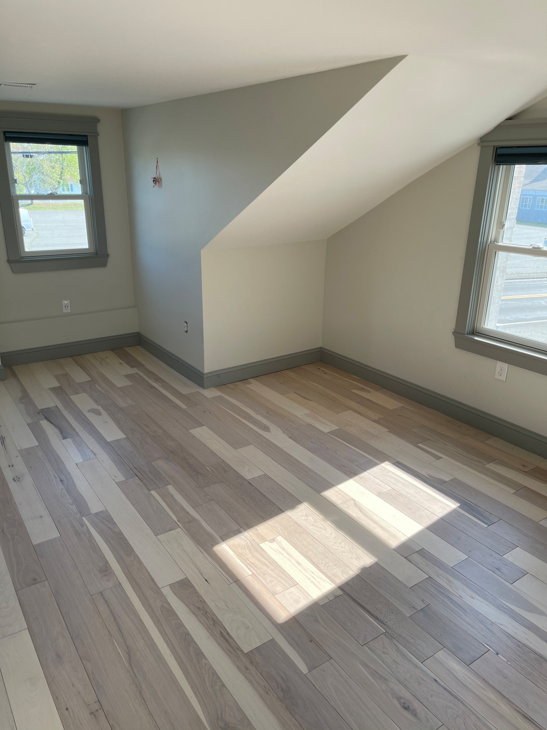 Light Hickory, Hardwood Floor Installation
