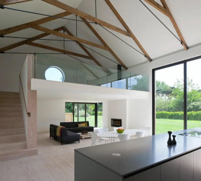 M House salon