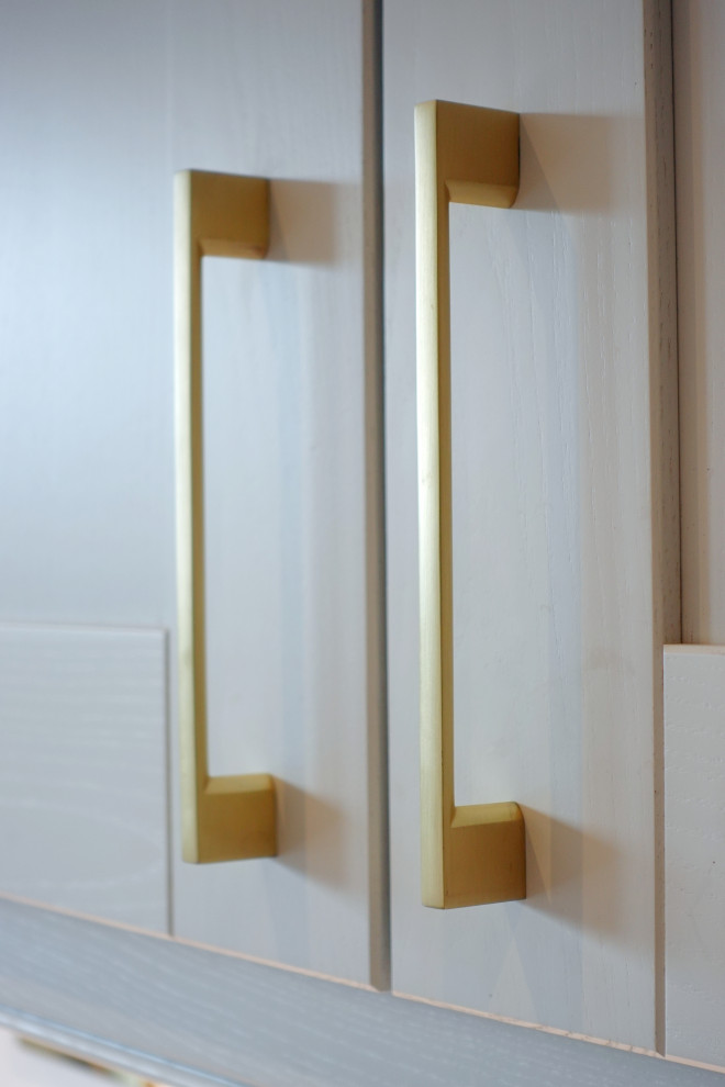 The Desford Kitchen - Colmar - RRP £27,500 - Luxe Price £21,000