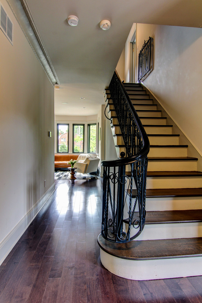 Design ideas for an expansive modern entryway in St Louis.