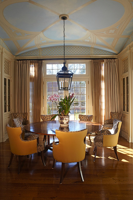 Projects traditional-dining-room
