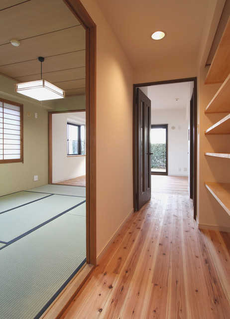 PRSHS asiatique-couloir