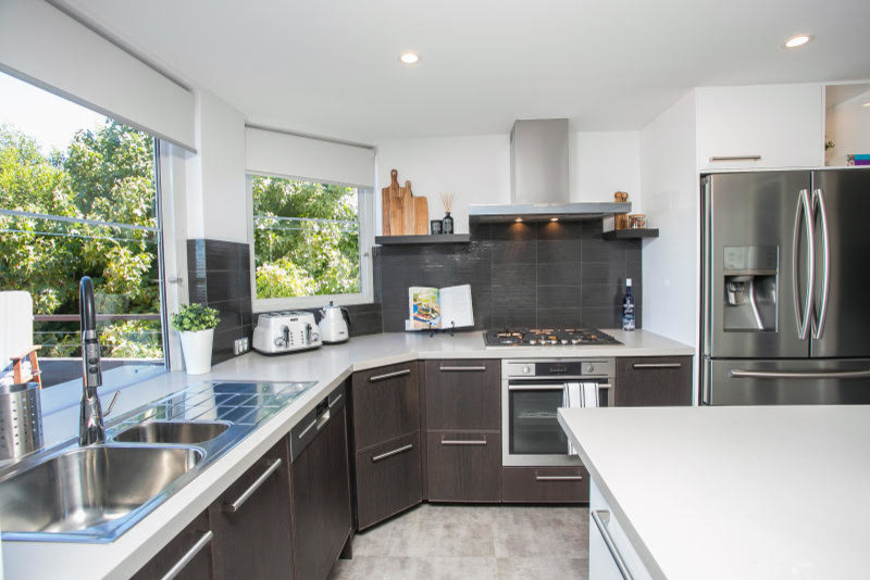 Photo of a contemporary kitchen in Perth.