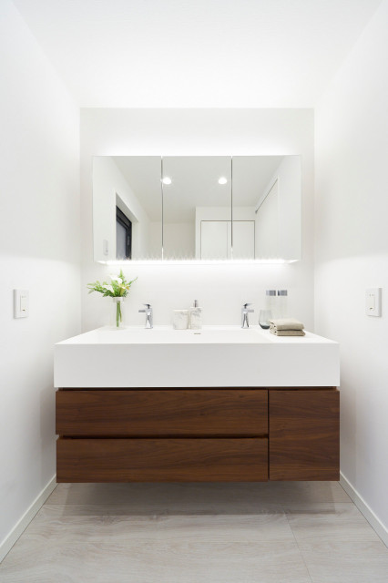 洗面台 moderno-bagno-di-servizio