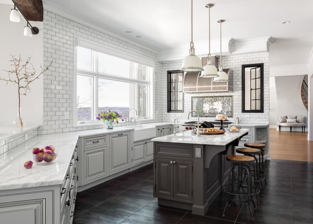 Industrial Touches Shine in a Charming Black-and-White Kitchen