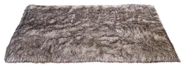 Luxe Faux Fur Accent Rug, Pearl Finn Raccoon
