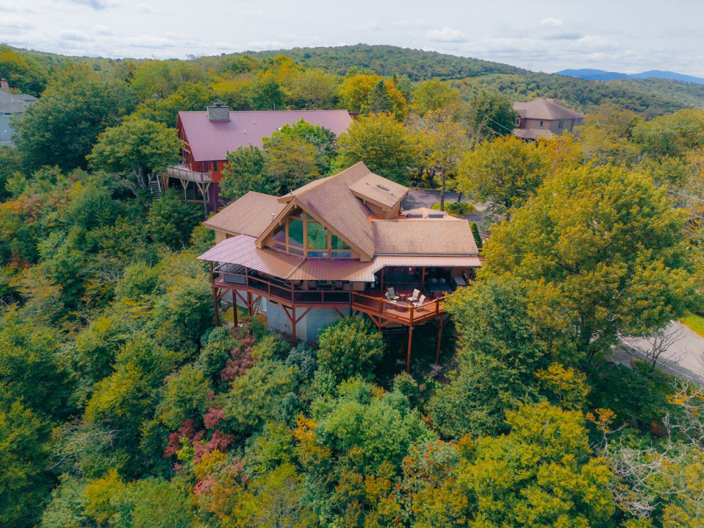 Soaring Eagles View T & G