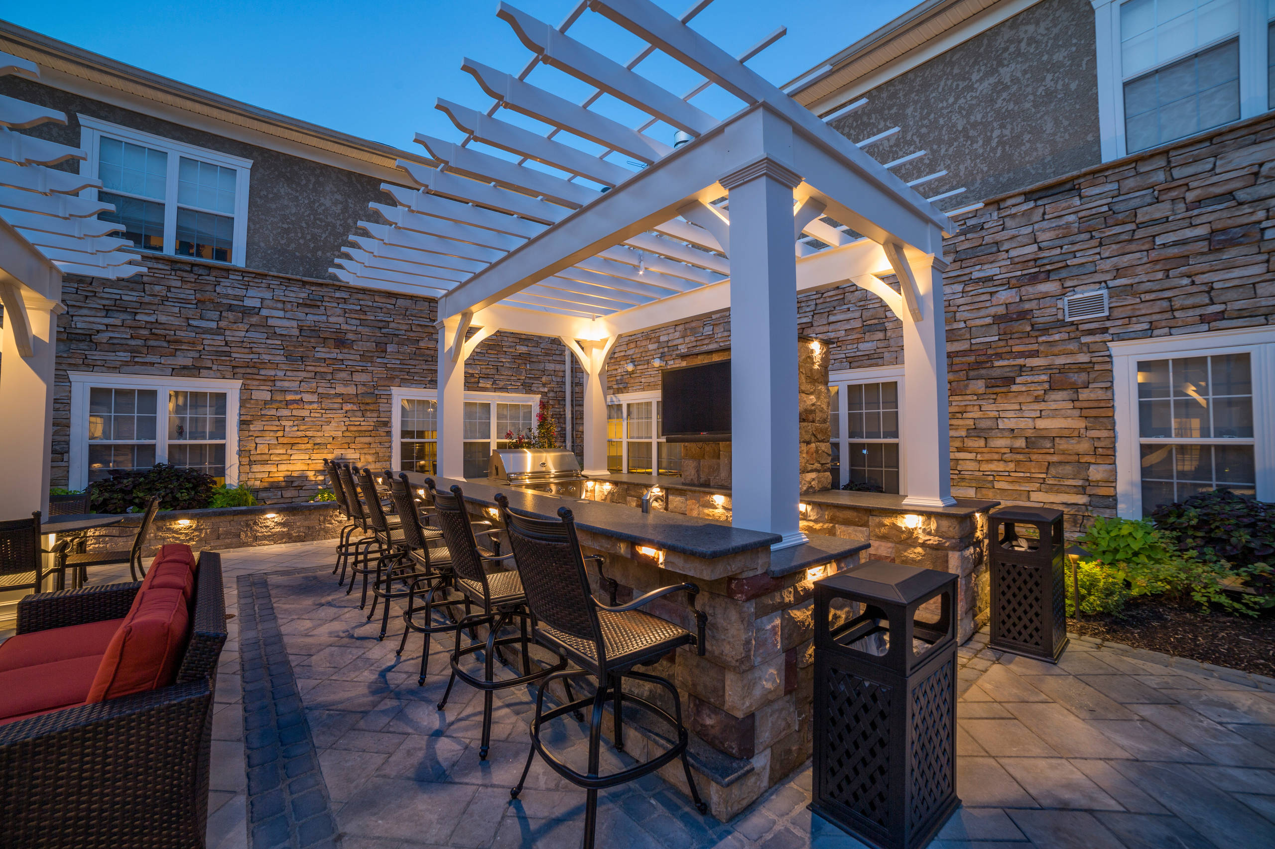 Hamilton NJ Interior Courtyard