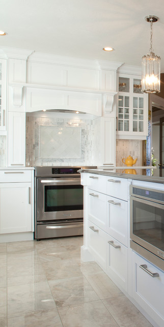 Classic transitional-kitchen