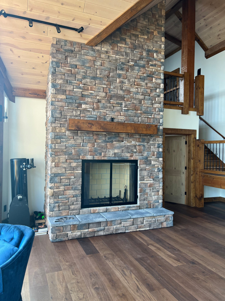 Copper Harbor Lake Home