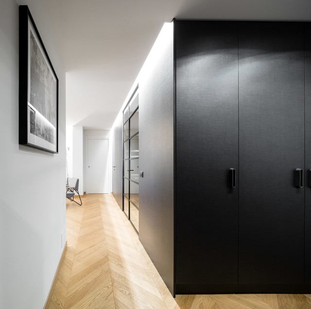 MOonlight shadow contemporary-entre