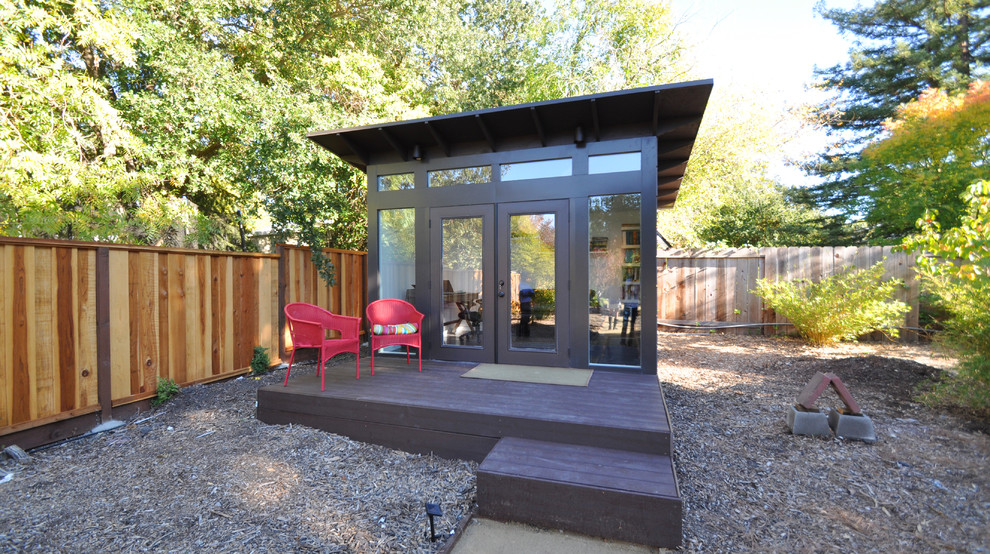 This is an example of a modern shed and granny flat in Denver.