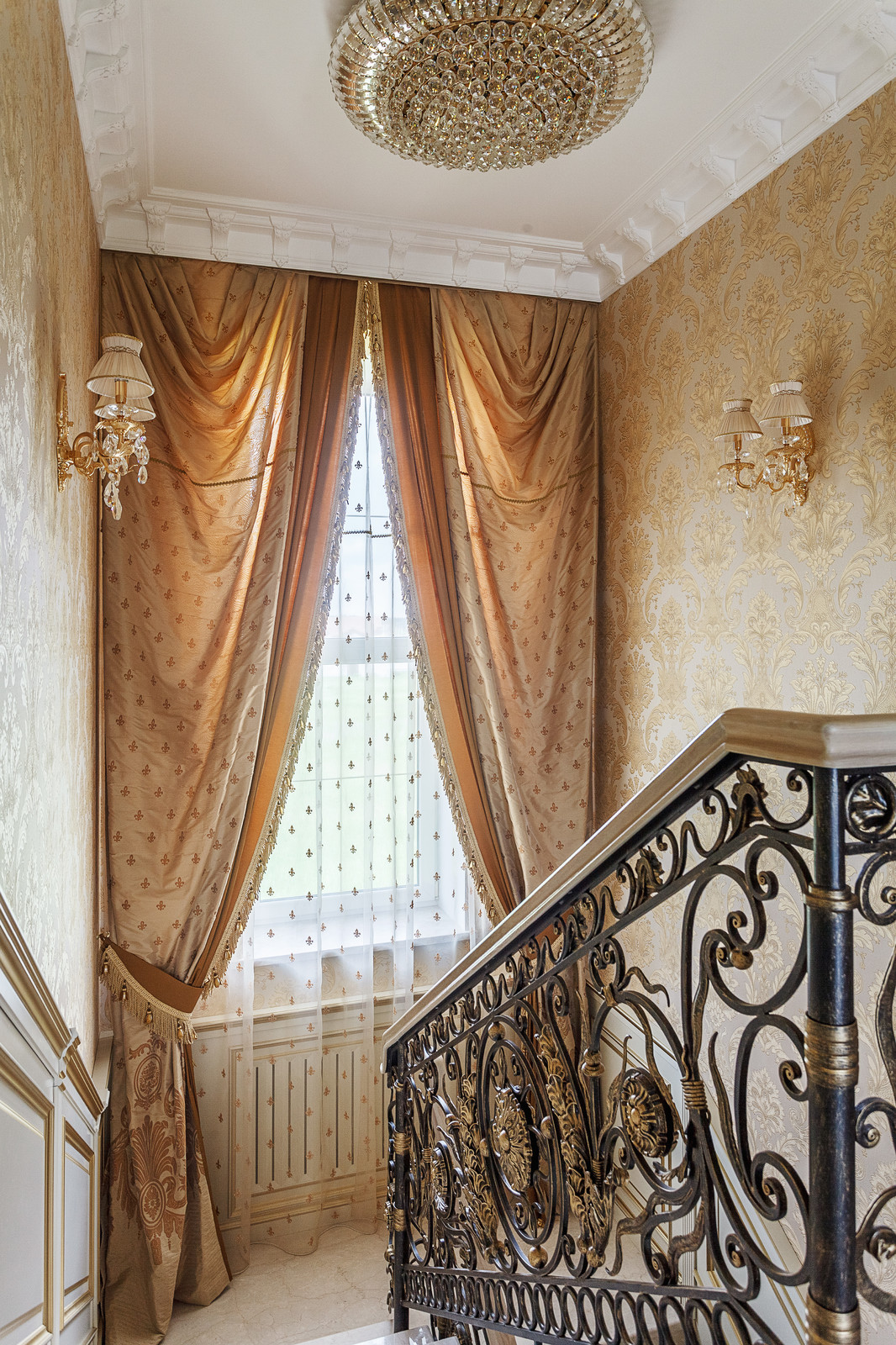 Утопая в роскоши