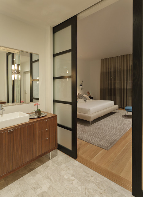 Beacon Street Penthouse 2 contemporary-bathroom