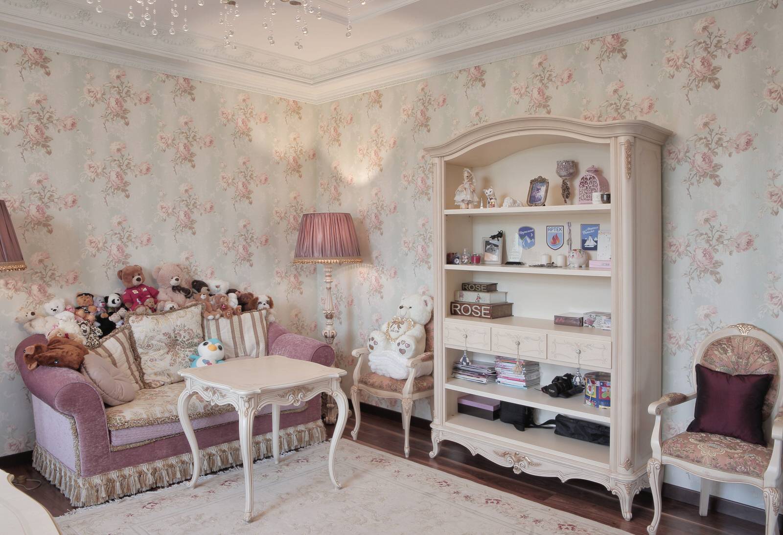 Проект интерьера частного жилого дома, г. Каменск-Шахтинский, 750 кв.м.