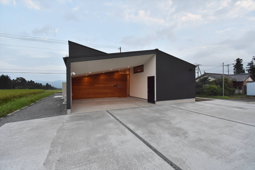 平屋のガレージハウス Industrial Garage Other By Tenアーキテクツ一級建築士事務所 Houzz