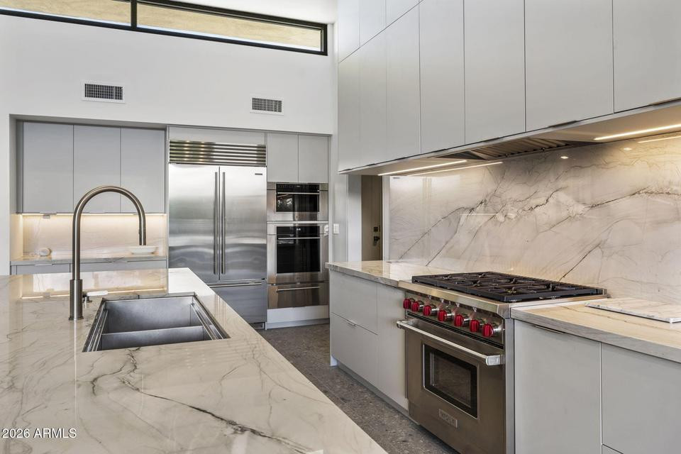 Paradise Valley, AZ 4 Bedroom, 3.5 Bath