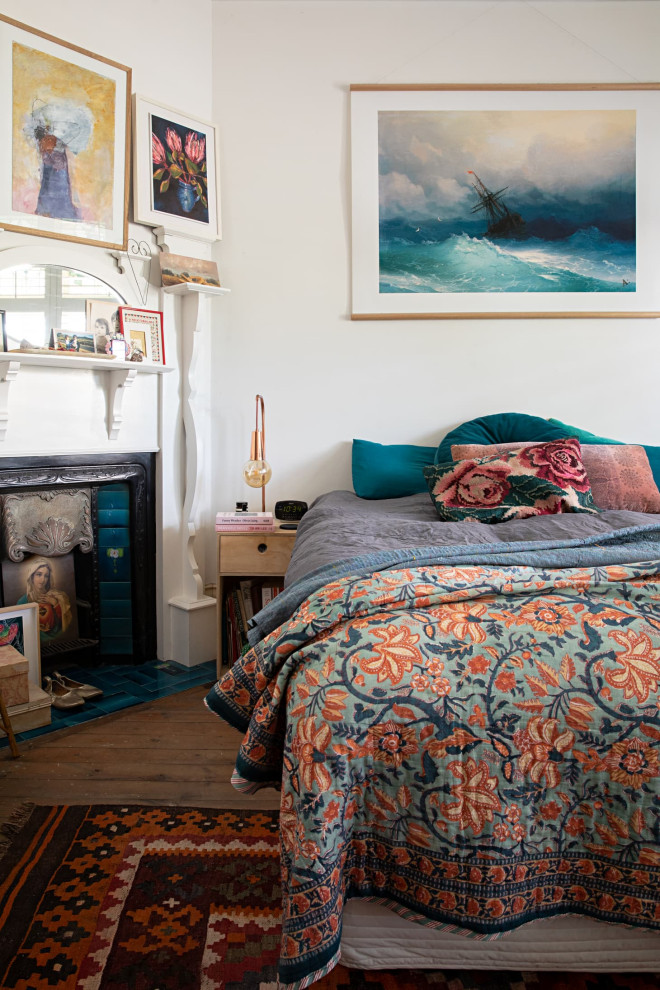 Design ideas for a bohemian bedroom in Melbourne.