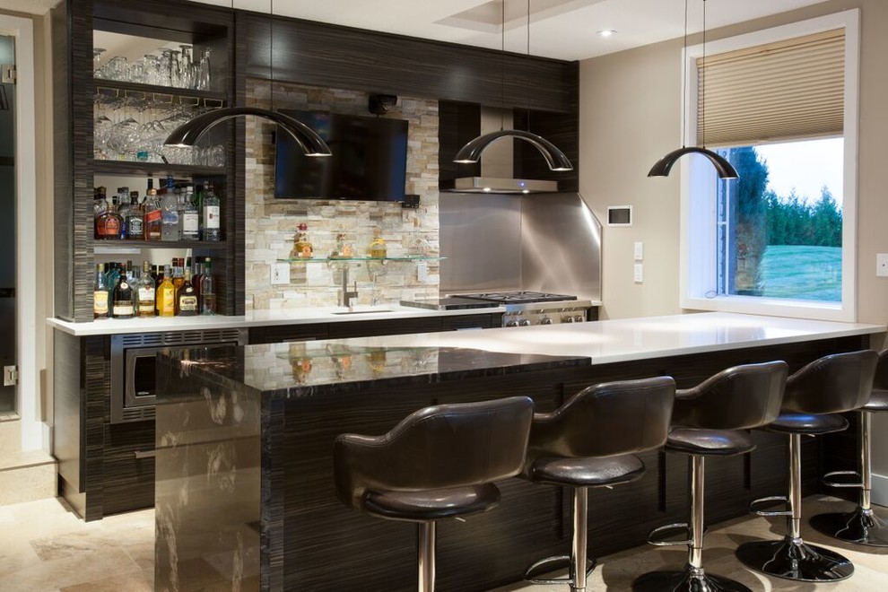 Inspiration for an expansive modern home bar in Toronto.