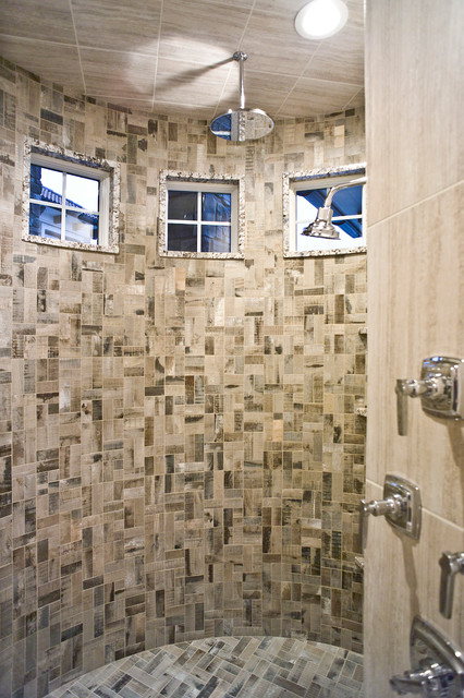 Master Tile Shower mediterraneo-cuarto-de-bano