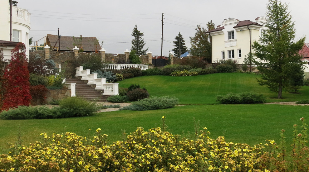 сад с балюстрадами