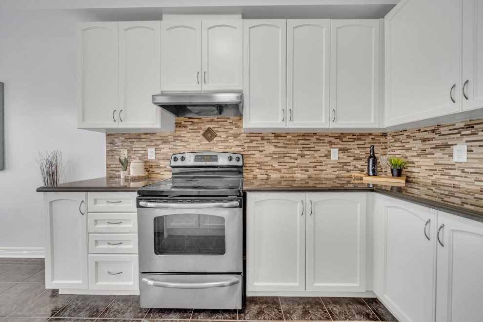 Delport | Brampton