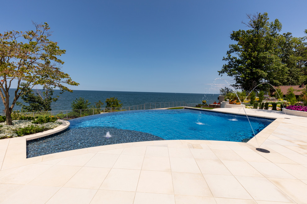 Lakeside Lifestyle
