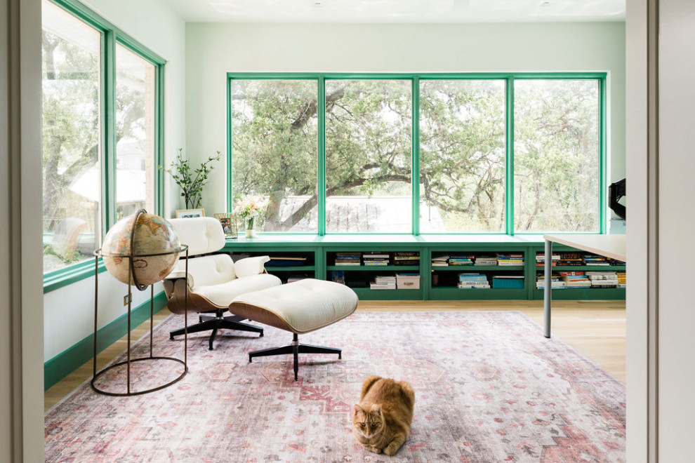 Inspiration for a transitional home design remodel in Austin