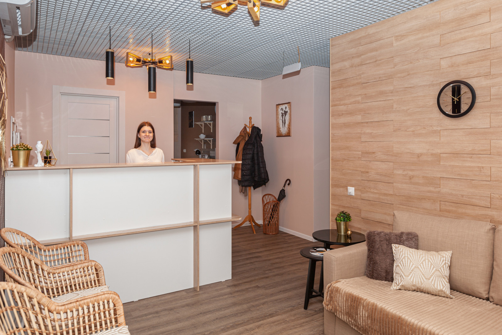 Апартаменты «Wood&Gold»