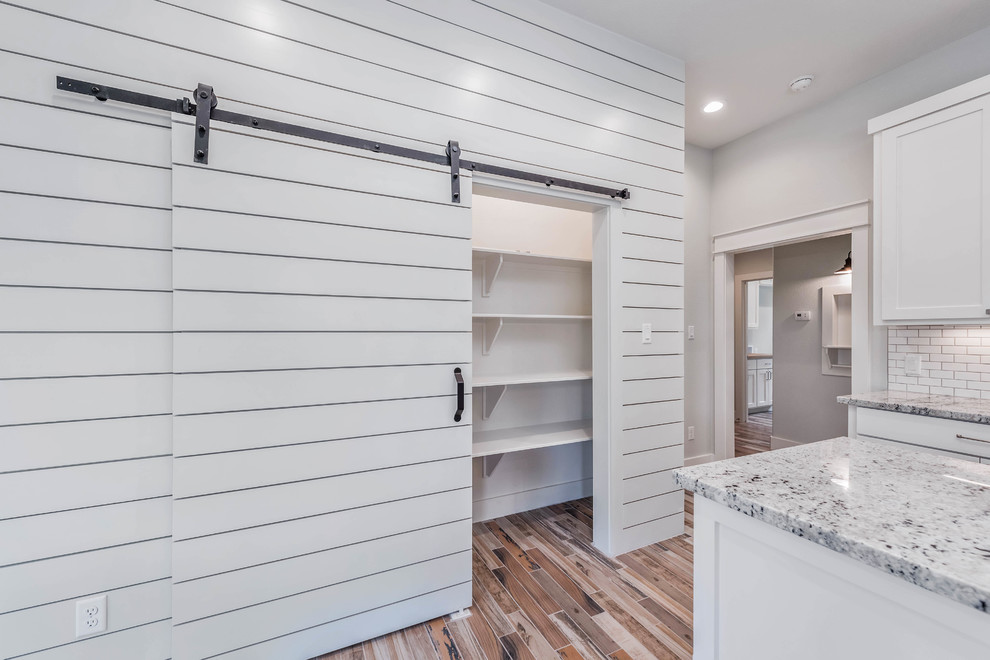 Painted Brick on Peterson Circle