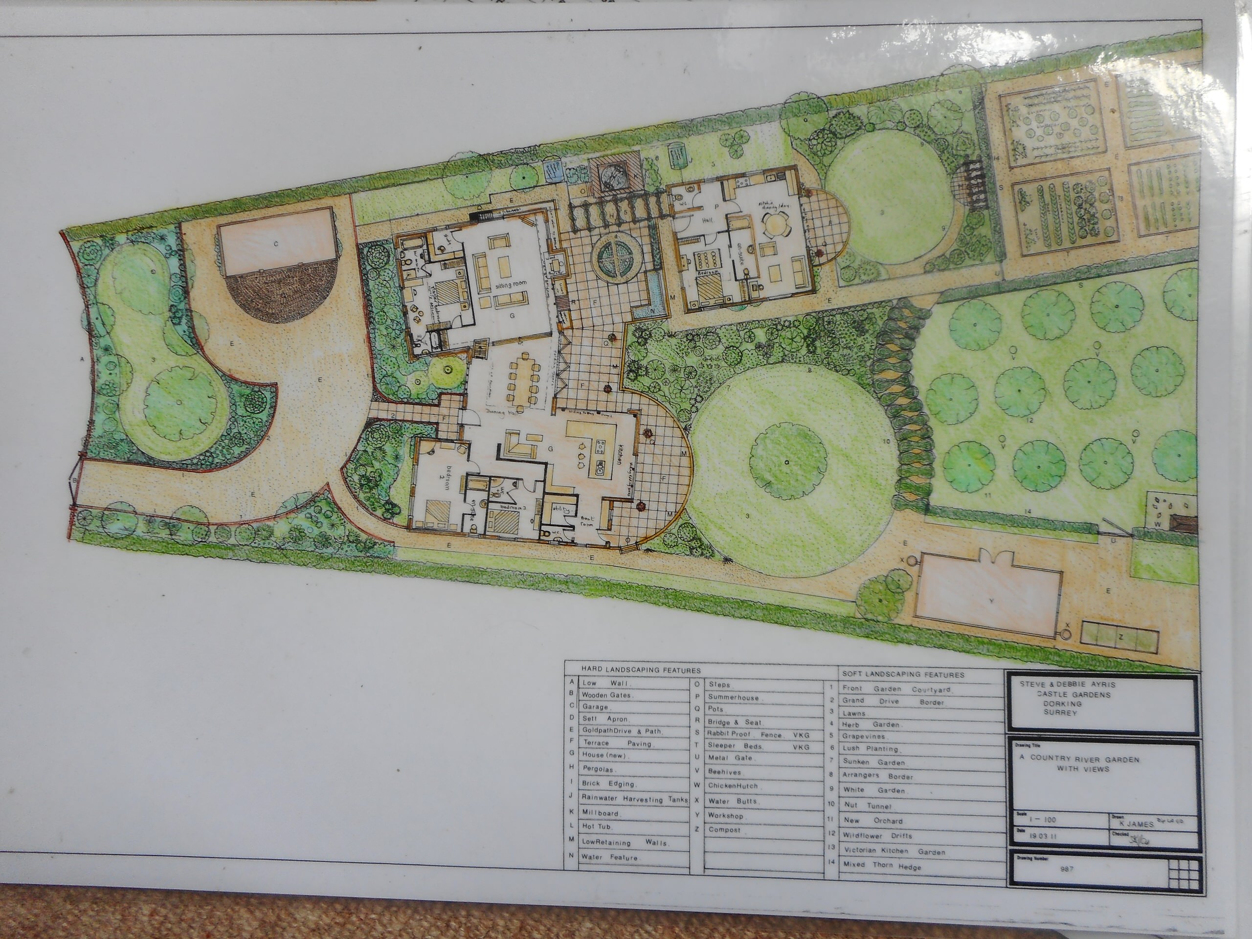 CONTEMPORARY GARDEN SURREY