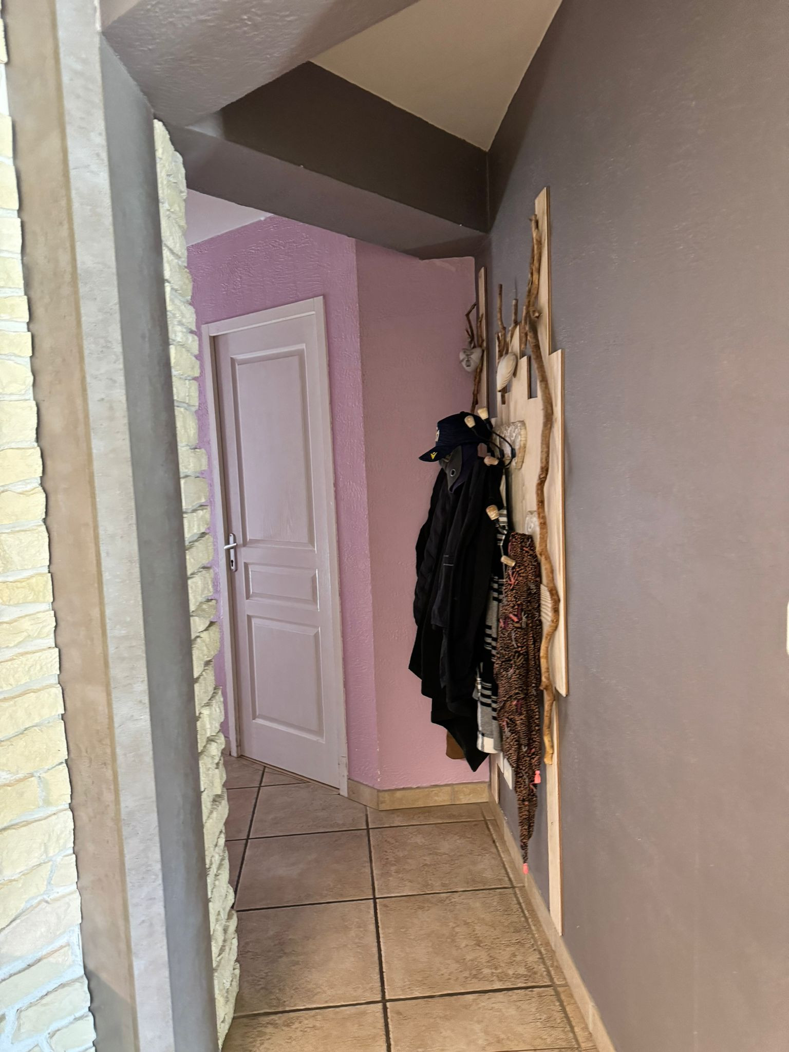 Rénovation Complète et Nouvelle Identité pour une Maison Individuelle