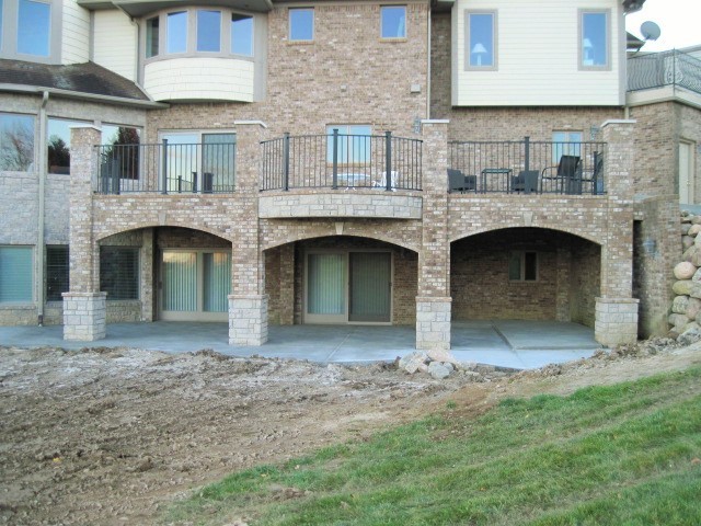 Custom Steel-Cement Raised Deck