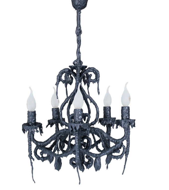 ТАЮЩАЯ ЛЮСТРА