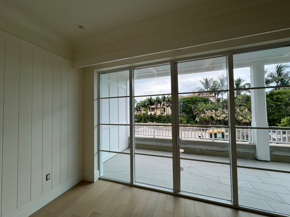 NF301 - Naples Beach Club