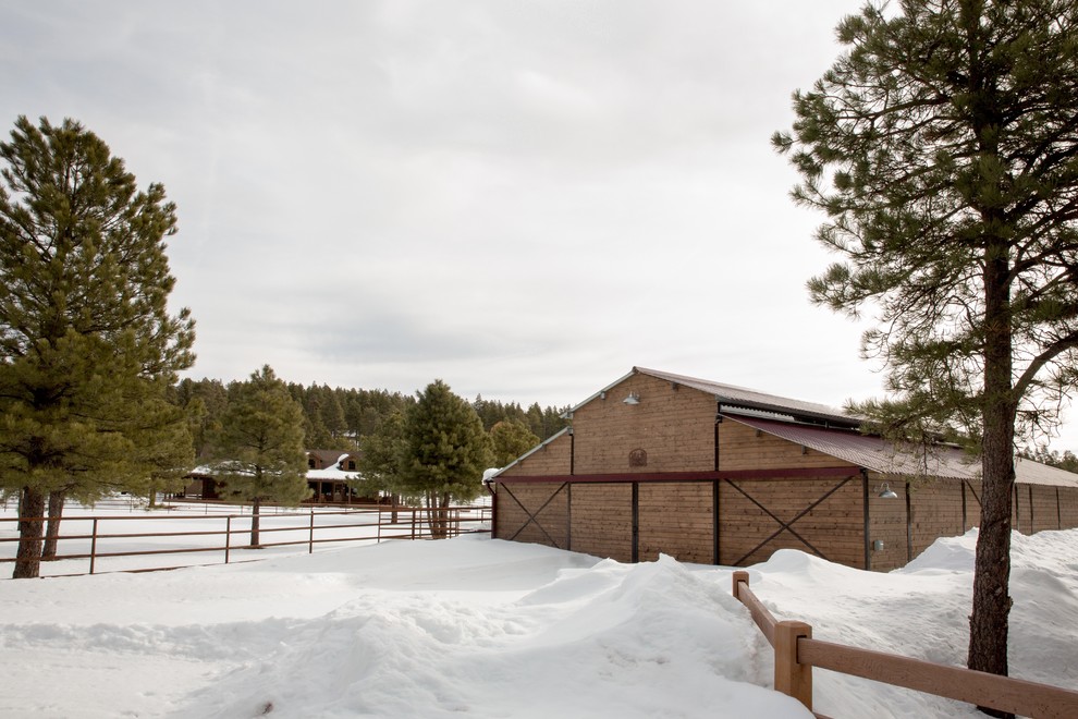 Example of a mountain style exterior home design in Phoenix