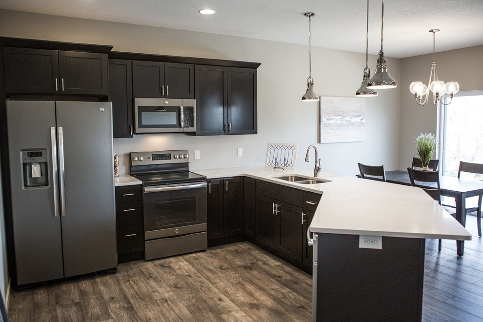 Inspiration for a transitional kitchen remodel in Cedar Rapids