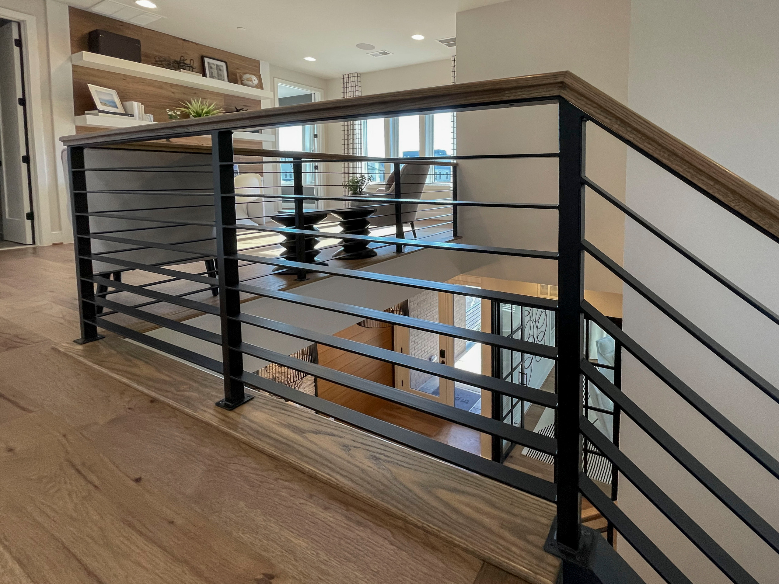 113_Floating Straight- Stringers with No Risers in Contemporary Home, Bethesda M