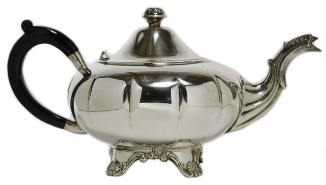 Consigned Silver Plated Ovoid Shape teapot by Marlboro, Canadian, mid 20th Cen