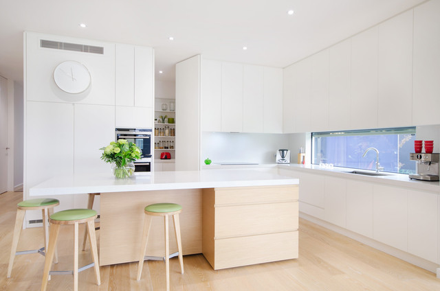 Bayview Modern Kitchen Melbourne By Jane Howell